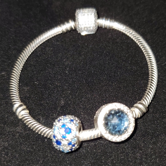 NWOT Pandora Pave barrel bracelet 6.3 in - Picture 2 of 3